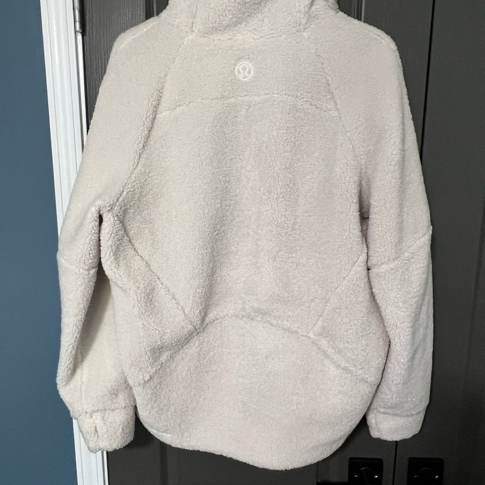 Lululemon Scuba Oversized Fleece Funnel-Neck Half Zip- White Opal - Picture 3 of 4
